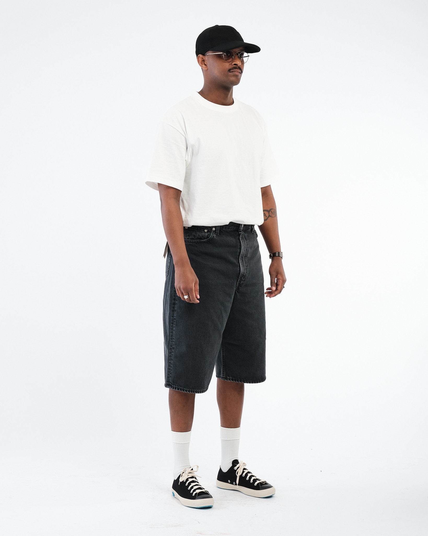 ORSLOW | SUPER DAD'S FIT SHORTS SCHWARZER DENIM STEIN | MEADOW